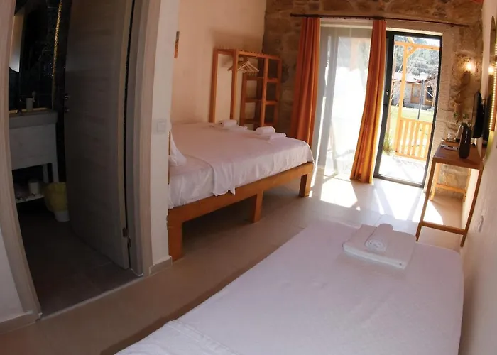 Begonvillage Tatil Evi